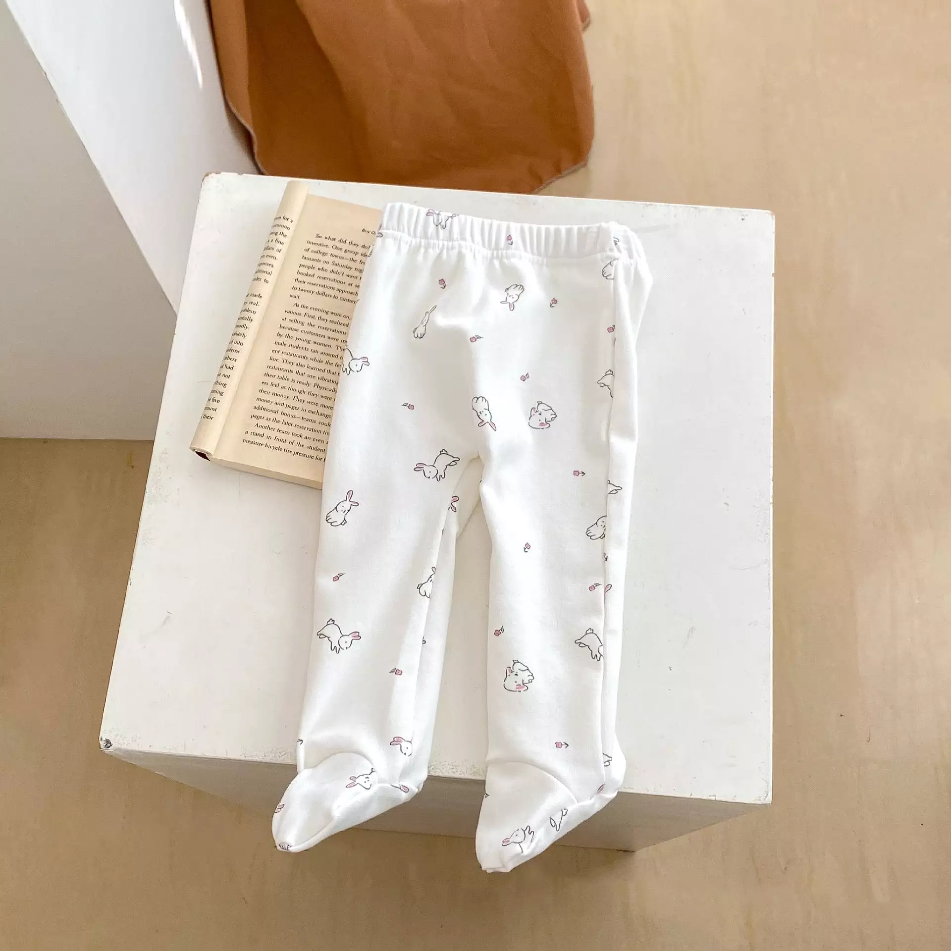 Baby Girls Love heart Animals Pants Wholesale 240111104