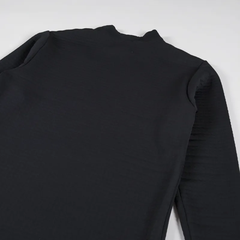 Ostrya Tessellate Fleece Sweater Black