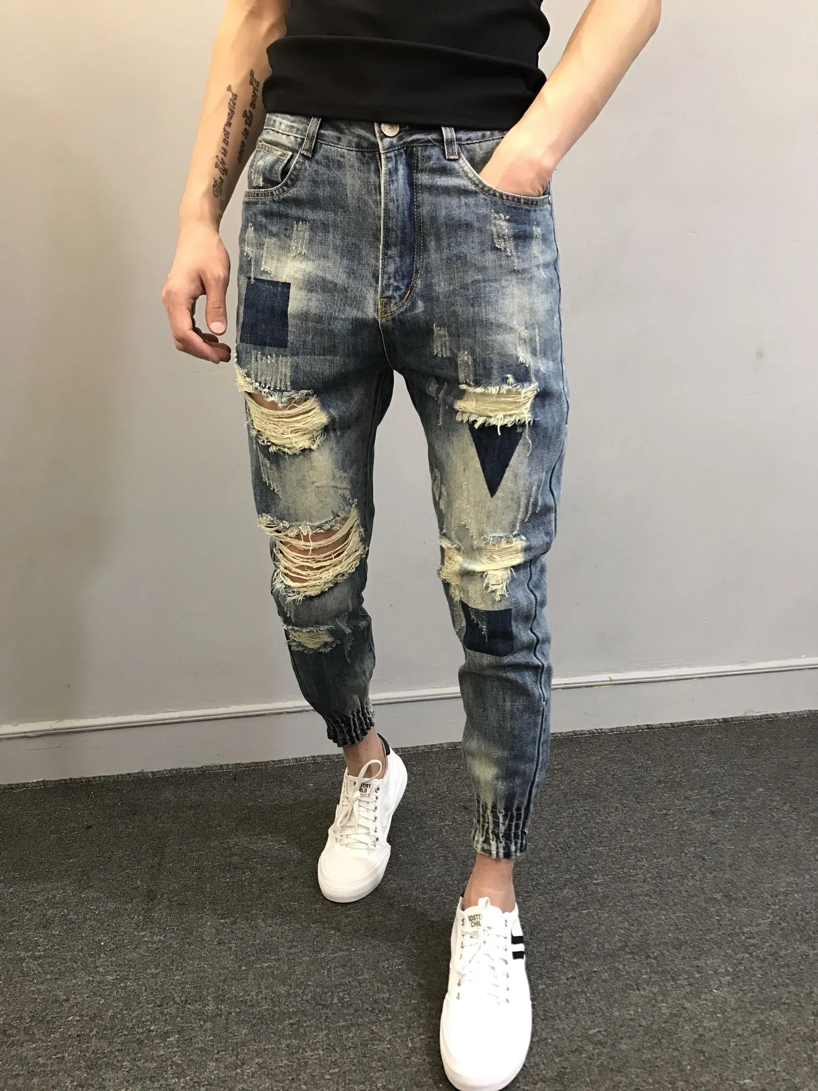 Xituodai Wholesale 2022 Teenagers Social Spirit Guy Ripped Pants Trendy Tiepants Leg Feet Pants Ankle Length Jeans Men's Slim Ha